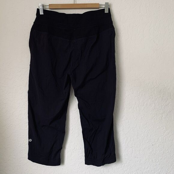 Lululemon Dance Studio Crop Pants Women 8 Black Stretch Drawstring 20" Workout - Picture 4 of 9